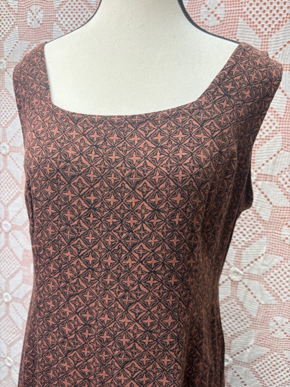 Vintage Brown Geometric Print Maxi Dress | Sleeveless Boho - Picture 3 of 8